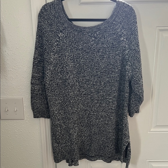 Lane Bryant Sweaters - Women’s Lane Bryant gray long sleeve sweater size 18/20